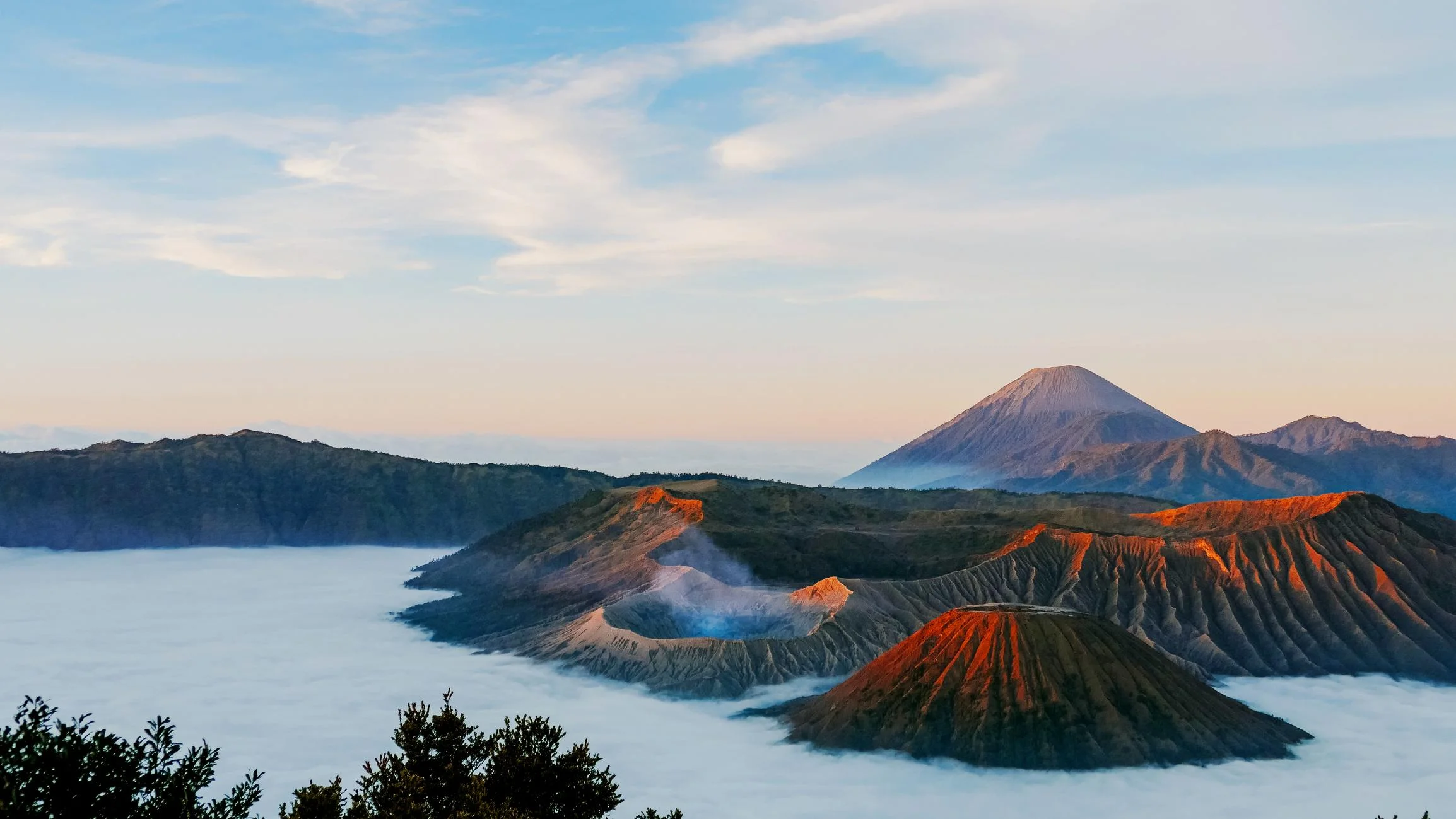Liburan ke Gunung Bromo: Tips, Waktu Terbaik, dan Tempat Wisata